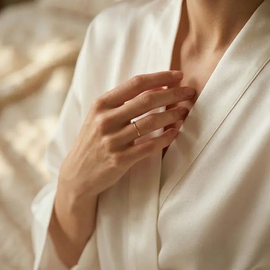 Elegant silk bathrobe - "Ethereal White"